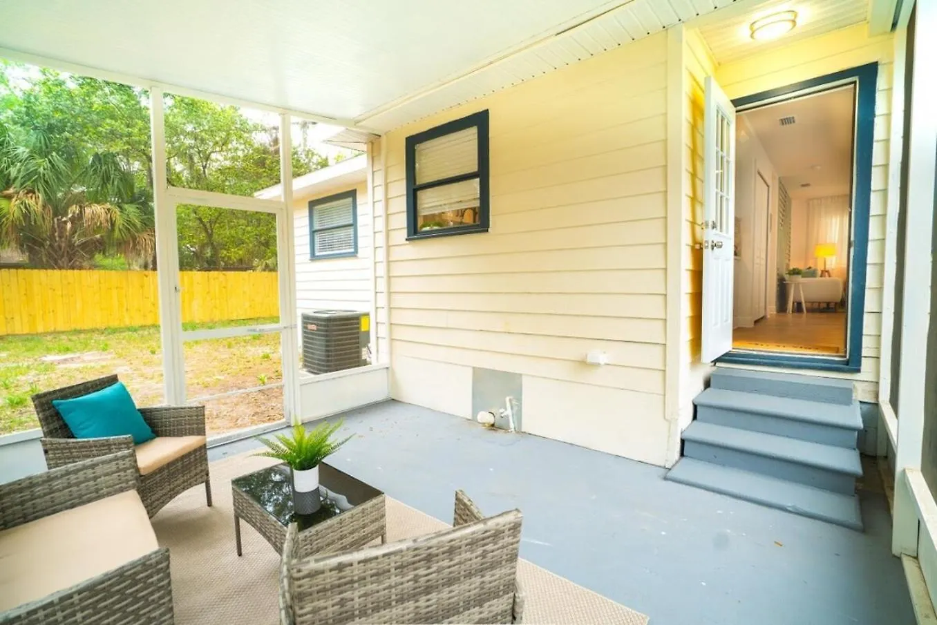 Luxury &Stylish Home Near Ybor Dt Central Location Tampa Holiday home