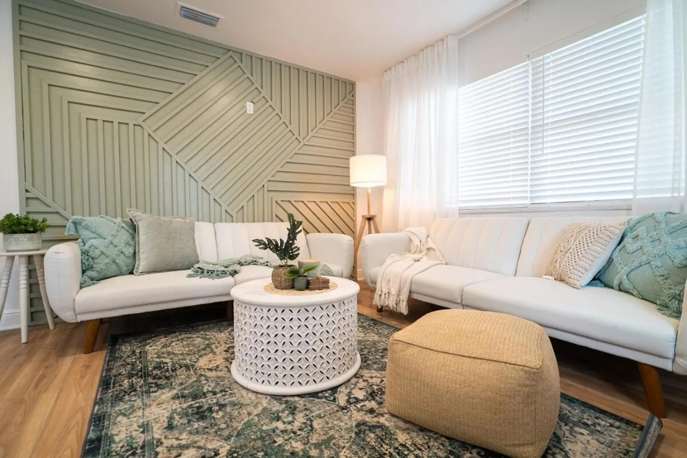 Luxury &Stylish Home Near Ybor Dt Central Location Tampa Holiday home